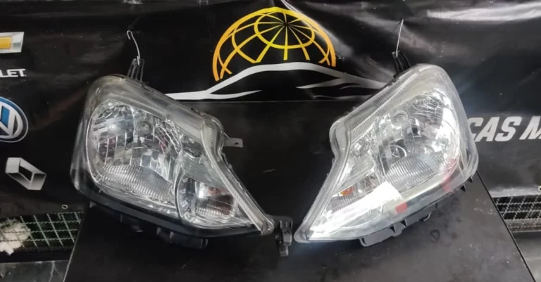 Universo Peças: Encontre Farol Toyota Etios Usado!